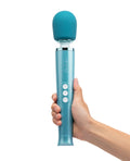 Le Wand Le Wand Dive Submersible & Rechargeable Vibrating Massager - Blue - Image 4